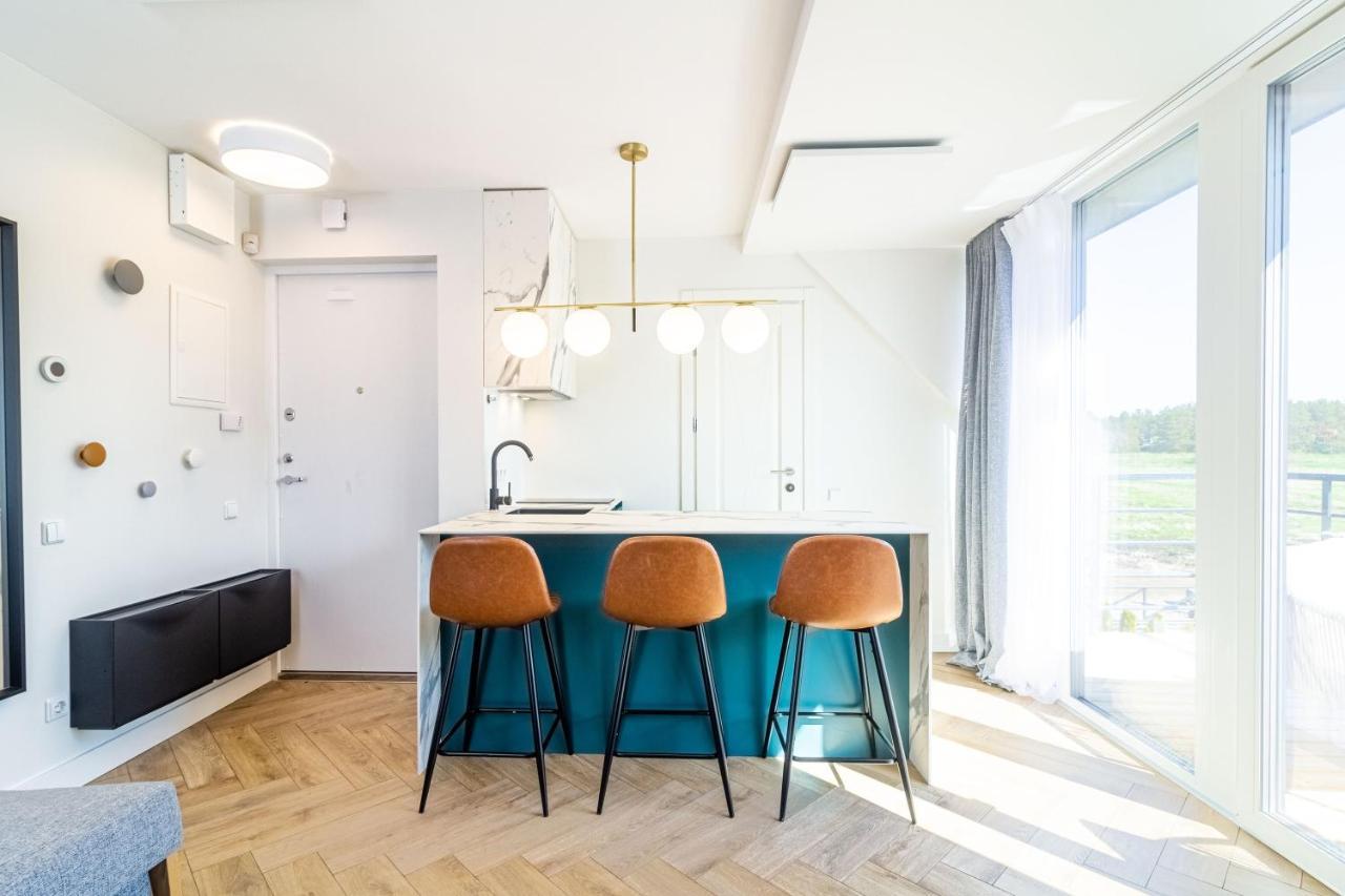 Green Shine Apartment, By Cohost Паланга Экстерьер фото